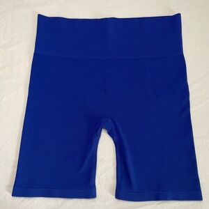 New Balance Women’s High-Waisted Seamless Biker Shorts – Royal Blue (Size L)